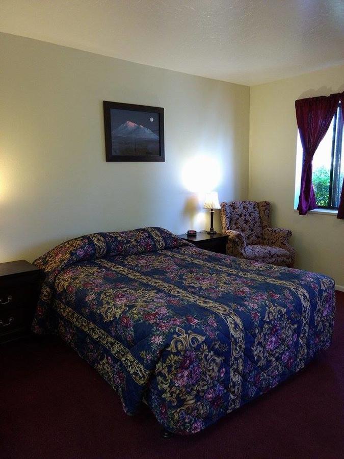Travelers Motel Cottonwood Екстер'єр фото